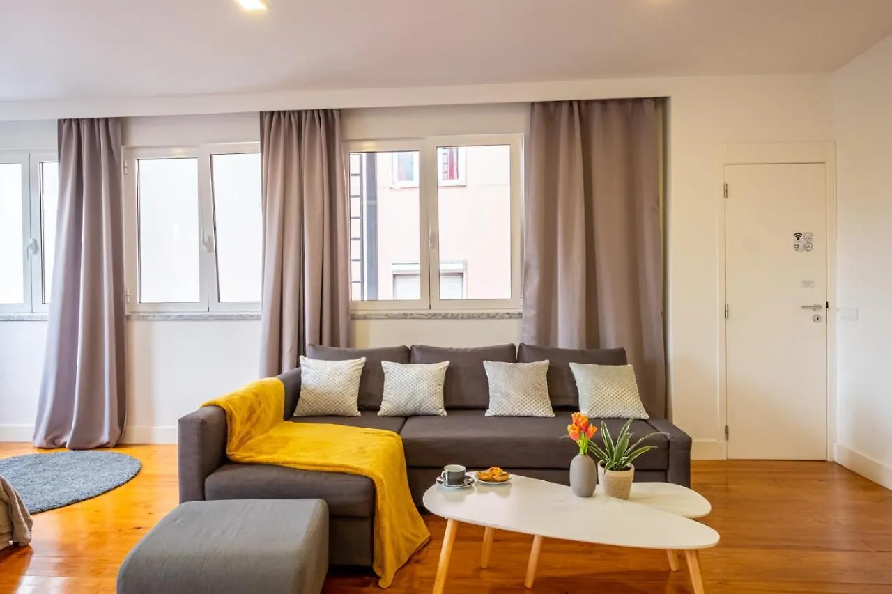 Hola Lisbon Suites 4*,  Portugalia